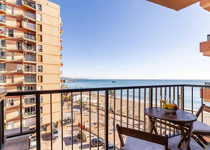 Perla 5 - 1 Bed 1 Bath View *