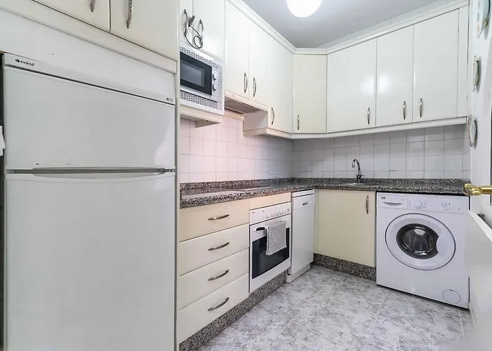 Perla 5 - 1 Bed 1 Bath View Apartman