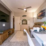 Apartment Perla 5 - 1 Bed 1 Bath View